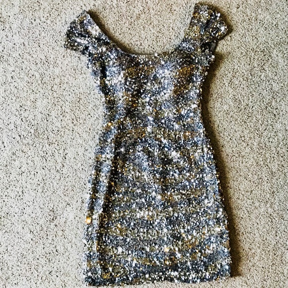 NEVER WORN SCALA SEQUIN COCKTAIL DEESS *offers!!** - Picture 2 of 5